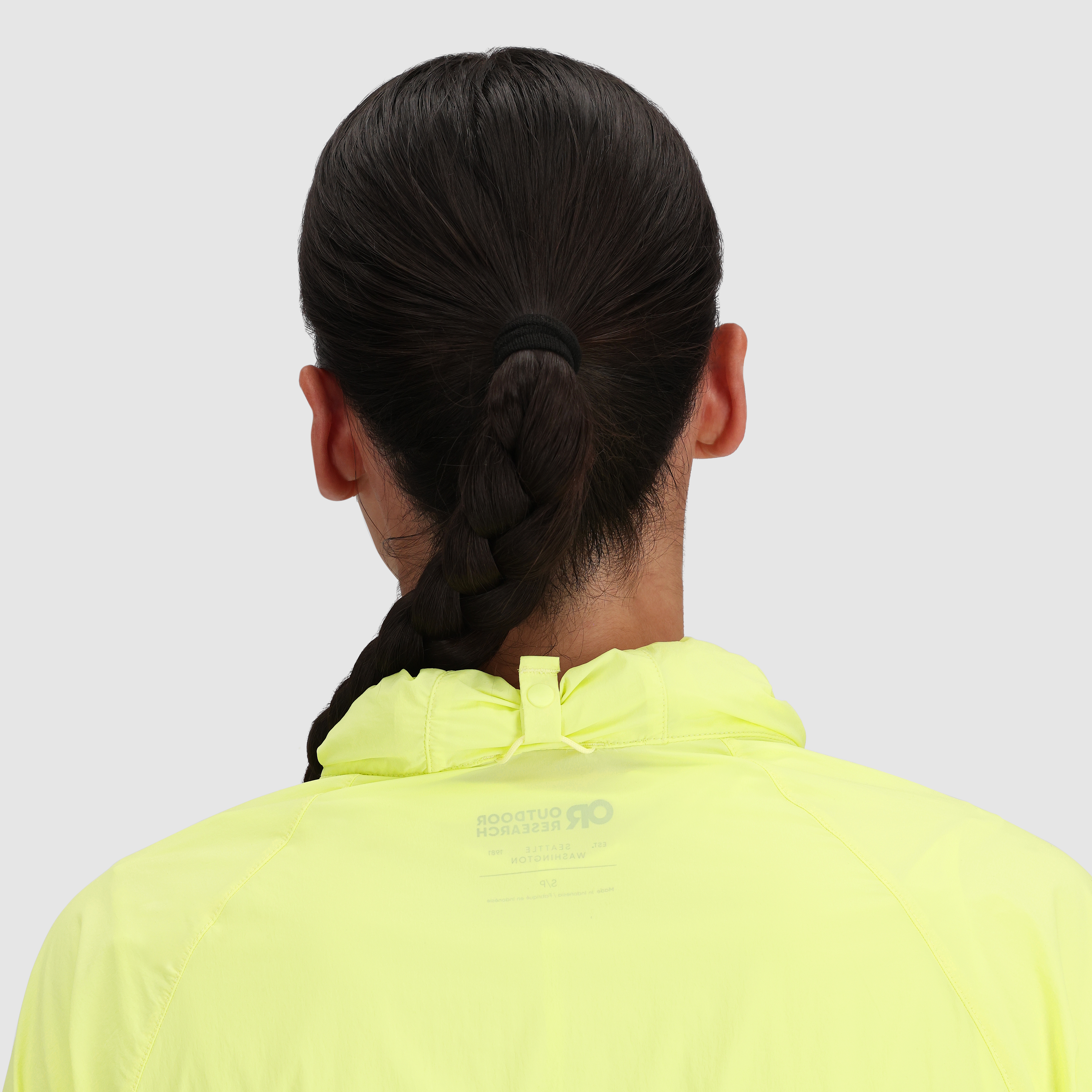 Women's Lightweight Windproof Hoodie with Stretch & Packable Design
