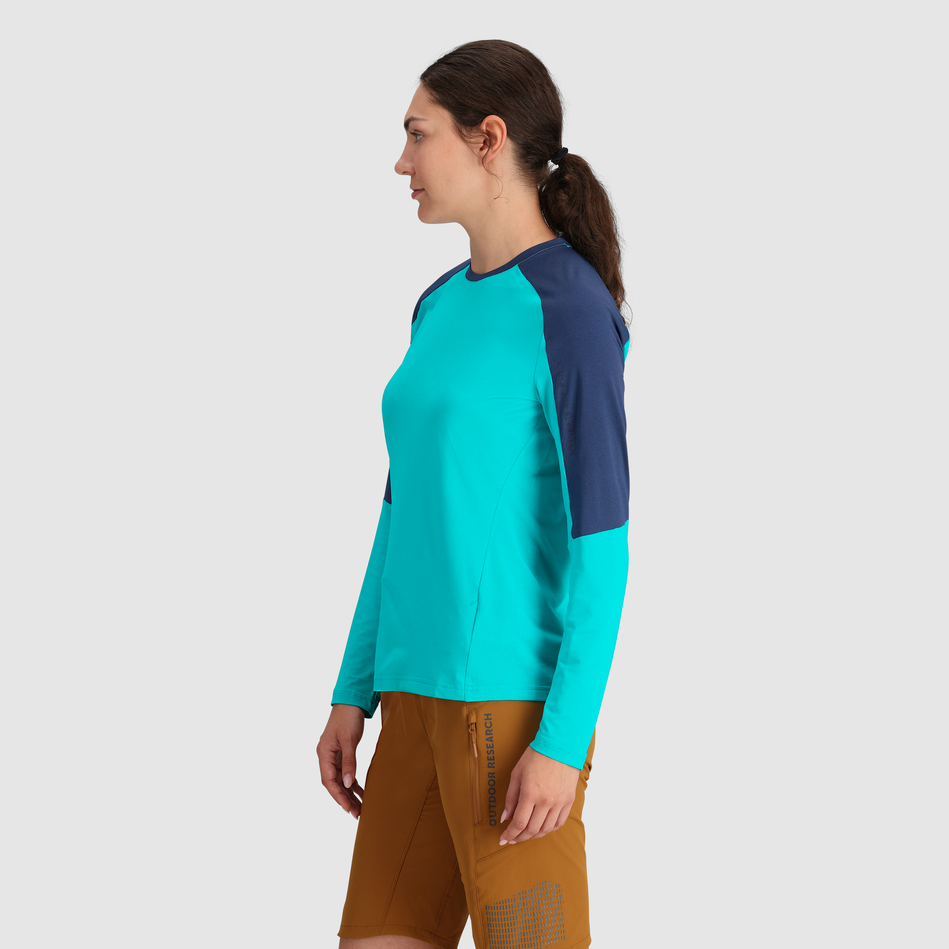 Women's MTB Long Sleeve Jersey - UPF 30+ & Breathable Cycling Top
