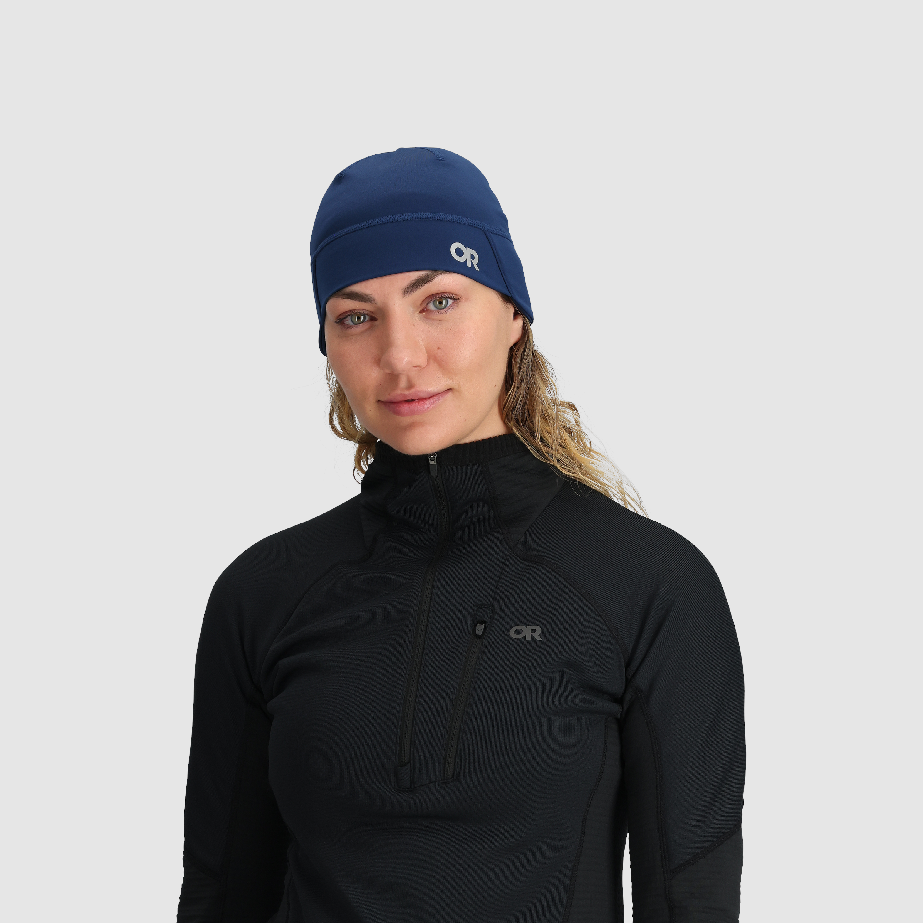Deviator Beanie for Winter Running & Skiing - Moisture-Wicking & Thermoregulating