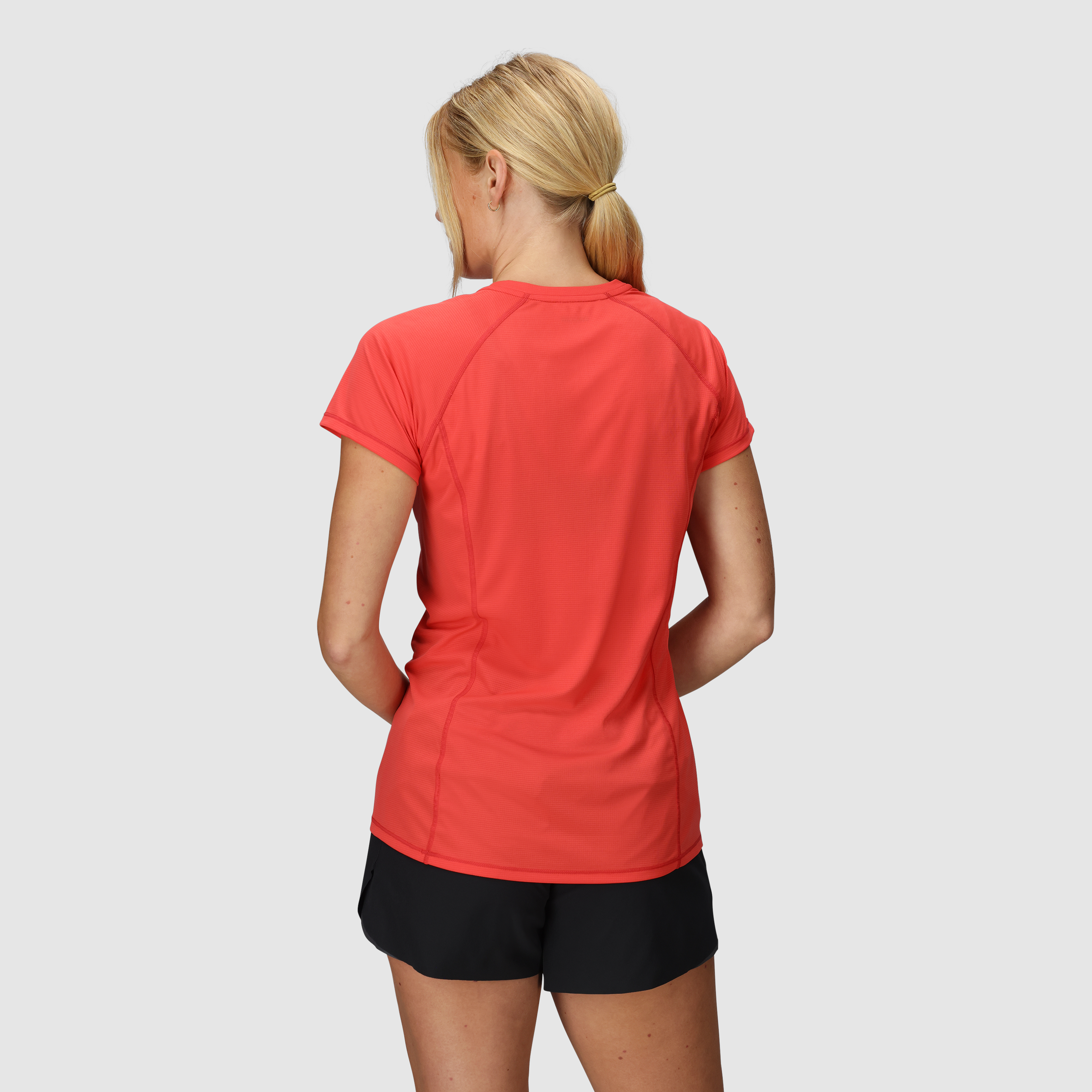 Women's Echo T-Shirt - Lightweight UPF 15+ with Odor Control