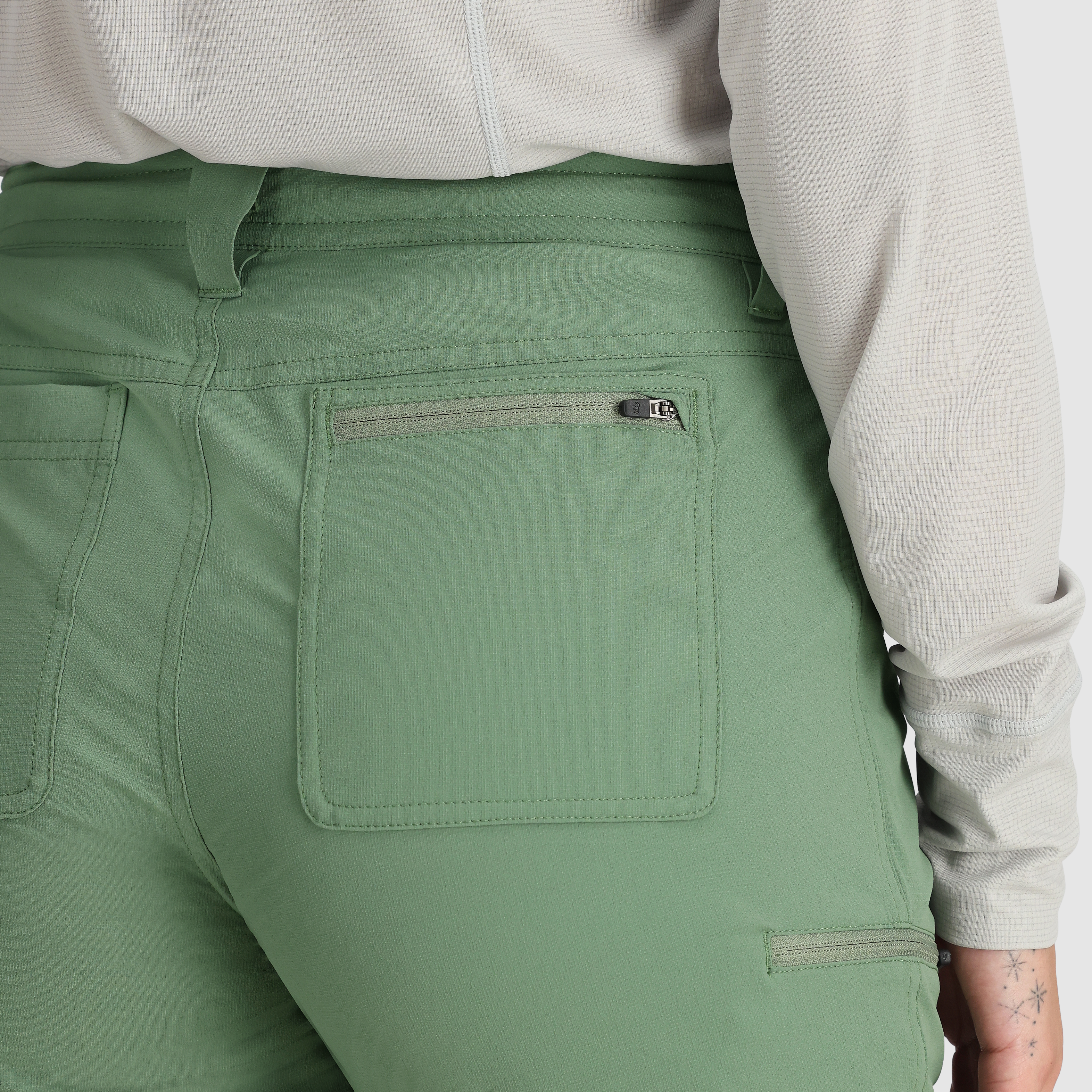 Women's Ferrosi Capris - UPF 50+ Hiking & Travel Pants